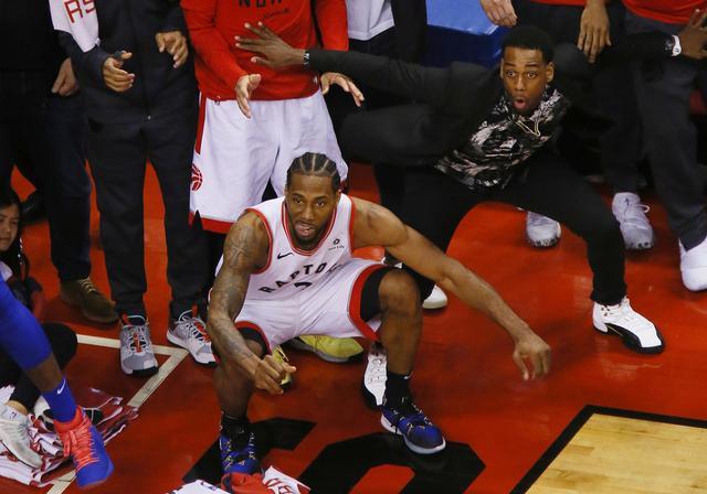 NBA季后赛抢七大战，爱德华兹三分绝杀，森林狼首胜掘金
